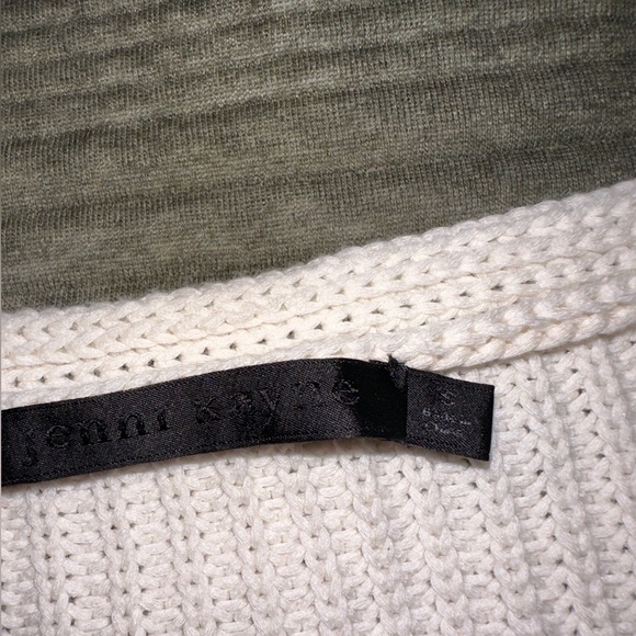 Jenni Kayne Cream V-Neck Sweater - Picture 2 of 5